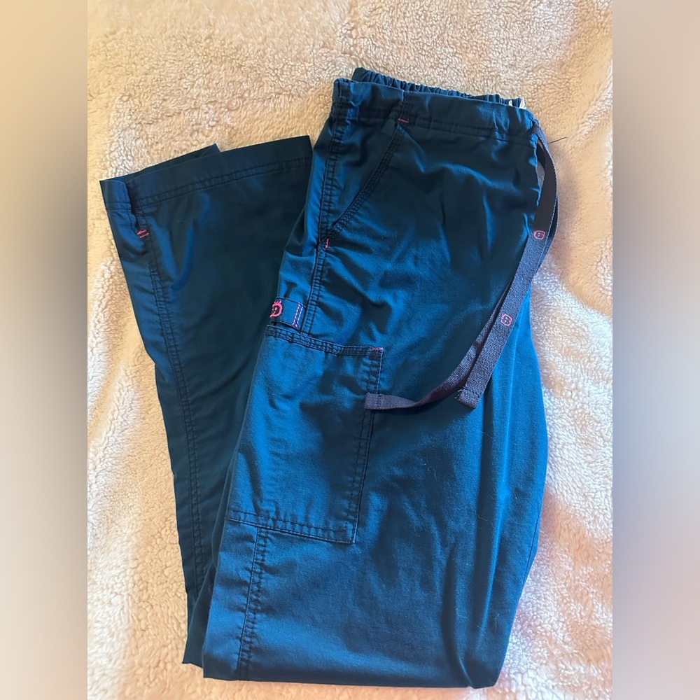 WonderWink Caribbean blue medium scrub bottoms